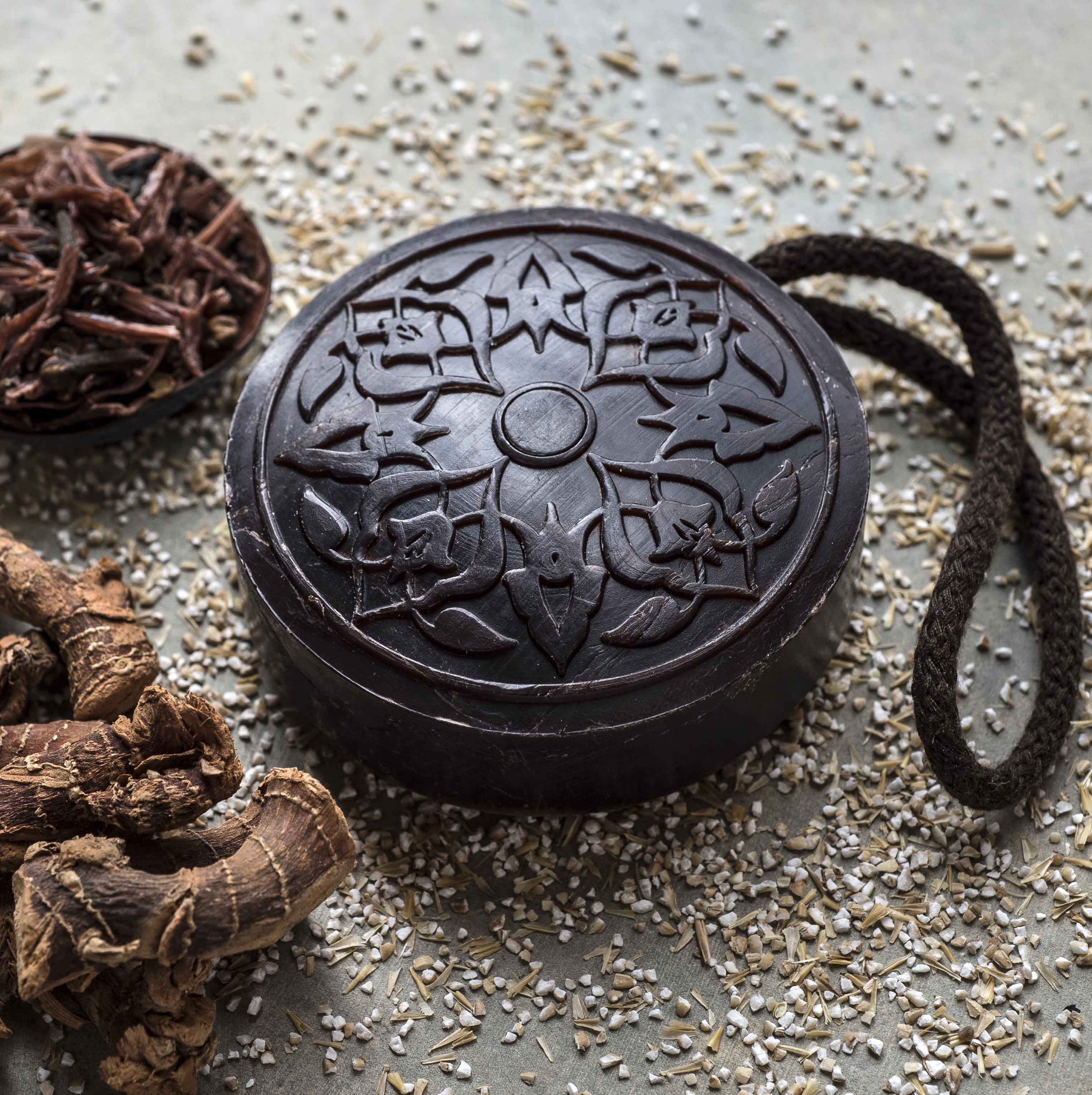 Amber luxury hammam soap - seductive oriental fragrance with warm spices - handcrafted 350g